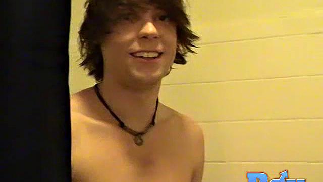 Trace Masturbates in the Shower - Trace