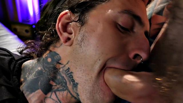 Inked stud sucked before erotic frottage until cumming