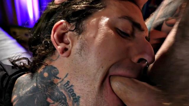 Inked stud sucked before erotic frottage until cumming