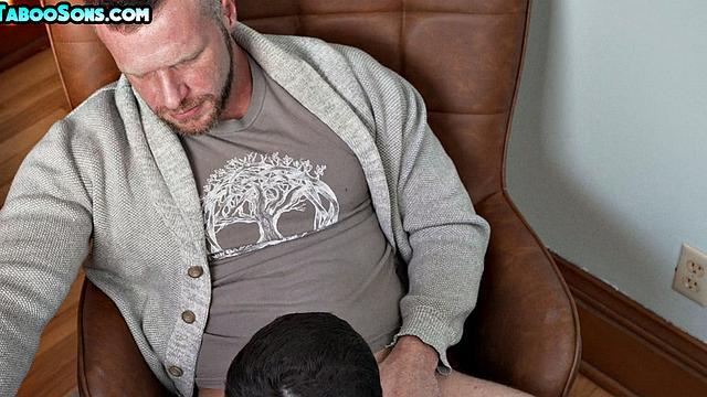 Athletic stepdad barebacks stepson's asshole in office