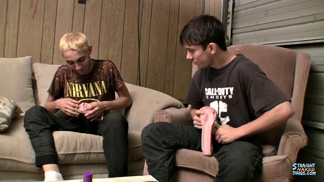 Horny Straight Guys With Jerk Off Toys - Chad Turner &amp;amp; Dakotah Perrie