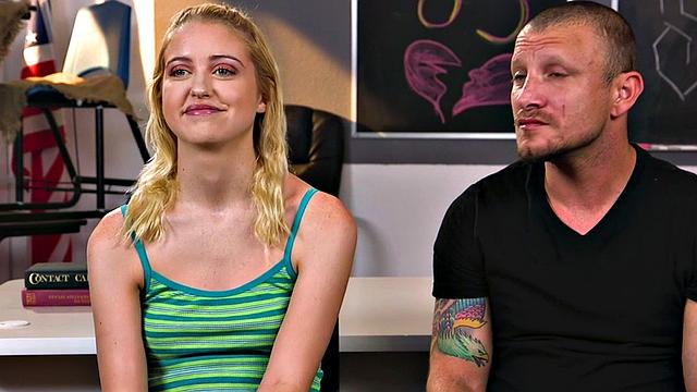 блондинка на поводке, анальный и в мохнатую киску раком