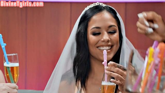 Cutie babe smshed by big-titted TS