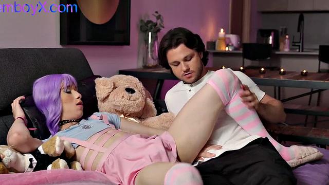 Lavender cockriding lover