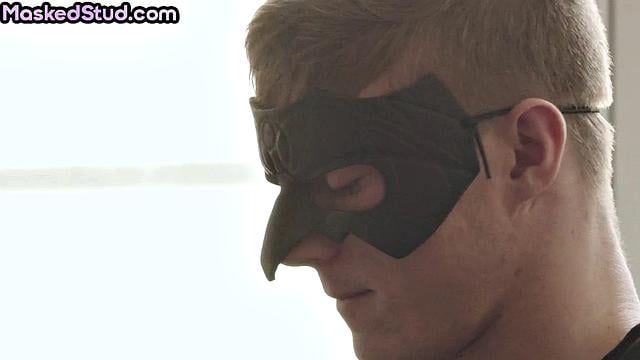 Athletic masked guy solo wanking