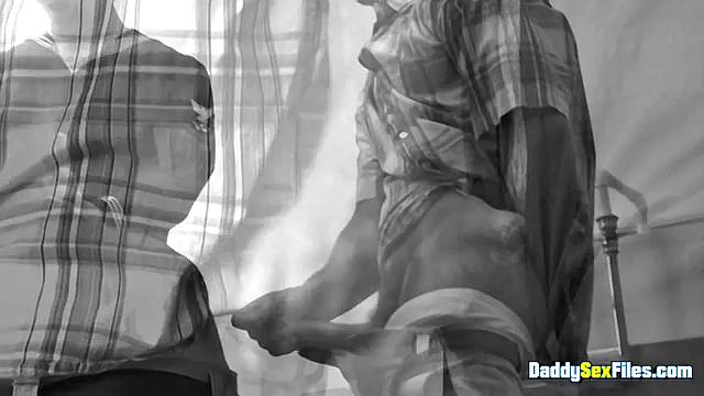 Grou Fun In The Rest Room - Leo Donato, Billy Ramos, Josh Stone, Franco Scott