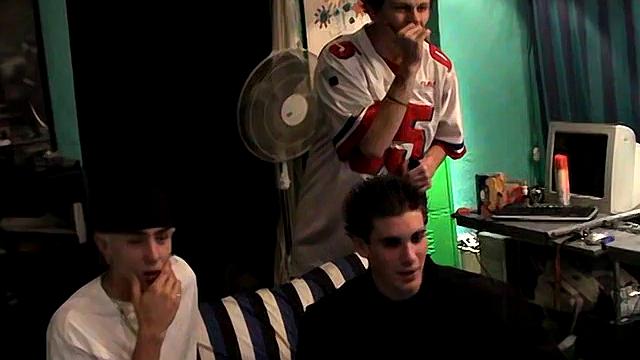 Kelly Takes The Down Hard - Evan Heinze, Ian Madrox And Kelly Cooper