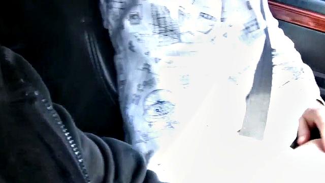 Rene fingering pussy closeup in car