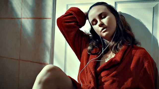 Hairy Pussy Busty GF Fingered and Licked by MILF