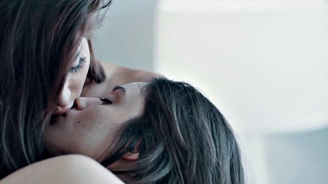 Rimming Big Tits Milf Tribbing her Asian Teen Gf