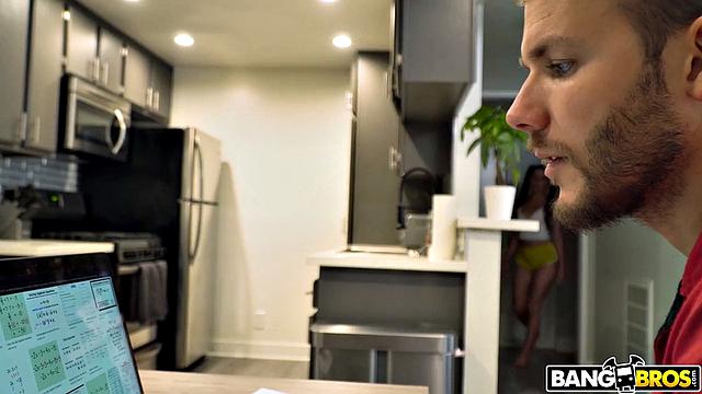 Quarantine Stepsister Romance