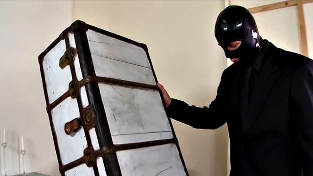 Latex Lucy in a Box! at LatexPussyCats!