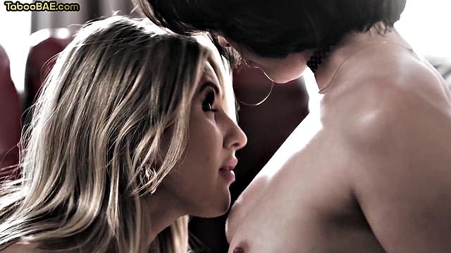 Stunning babe pussylicked by her GF