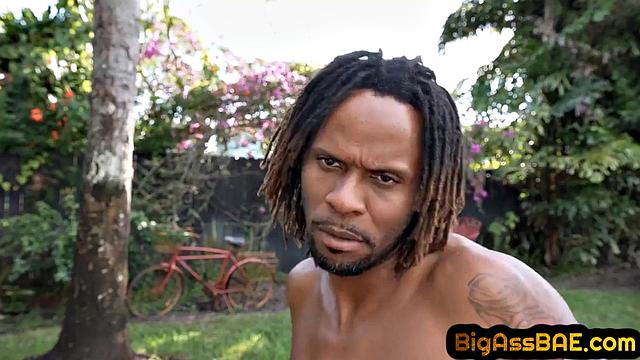 Busty MILF cockbouncing on BBC