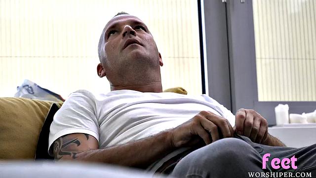 Big-titted MILF foot-licked and cunt-fucked