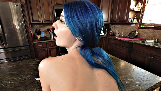 Lips That Grip 2: Grippening