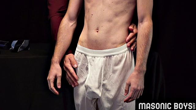 APPRENTICE JAMES Chapter 2 - Action