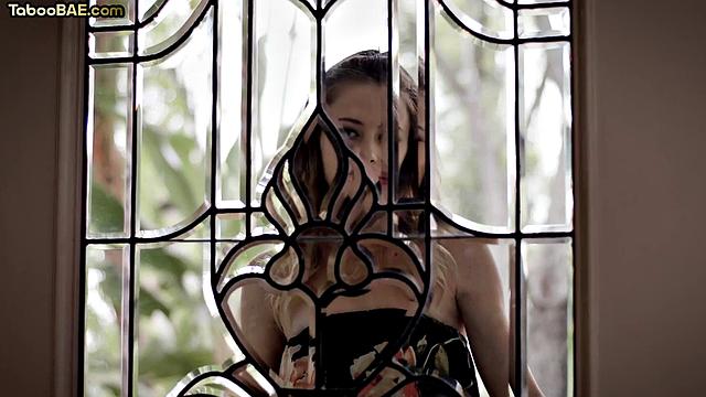 Small-titted sexy babe cockriding on new boyfriend