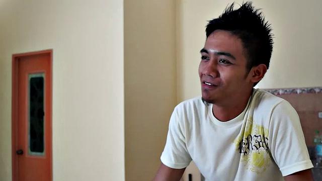 Kris has an eye for the gay Asian party boys. He picked up a cute one today, but he's gonna have to play the bottom boy for this Asian twink.