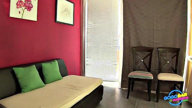 Is this the place to find a rich husband