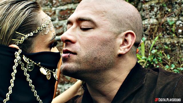 проныра трахается с колдуньей ради меча