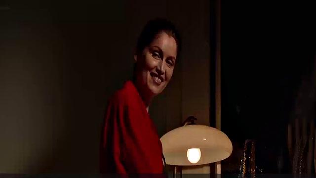 Lily-Rose Depp topless, Laetitia Casta scene