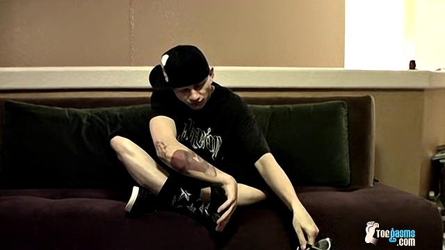 Sticky Feet Featuring Str8 Ian - Ian Madrox