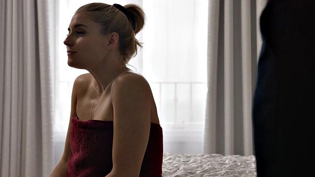 Stepdaddy fucks 21yo stepdaughter after deepthroat sucking