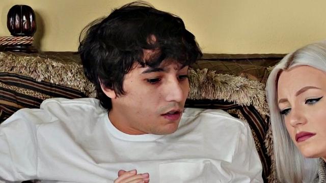 Big butt cougar gets her pussy licked and pounded by a little guy