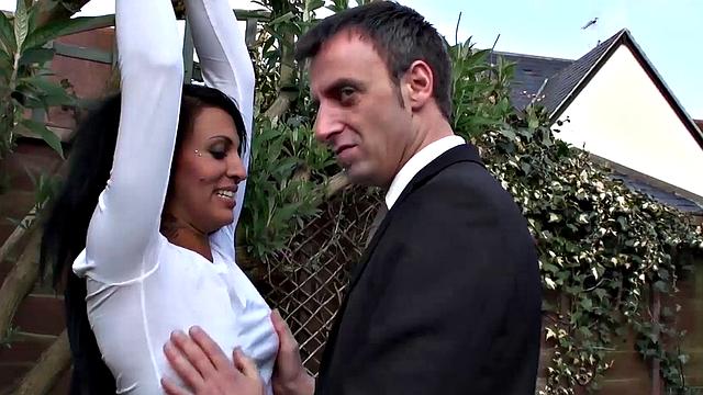 Spascalssubsluts - Pierced Louise Kay Drilled Before Facial