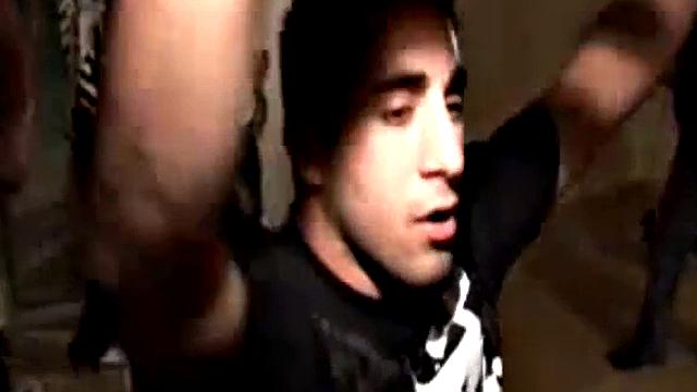 Threeway girl licked as college teen fucked