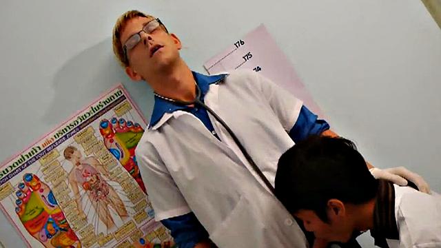 Asian twink doctors enjoy 3some with stud in infirmary