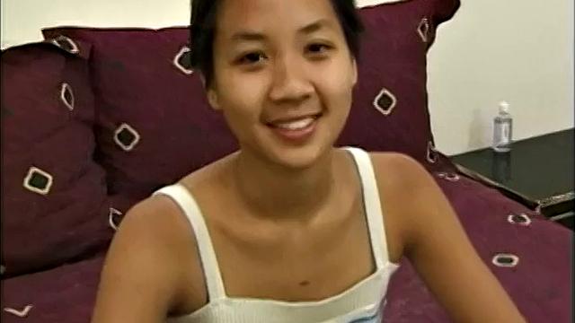 Deep Inside Dirty Debutantes #13 Yumi Lai