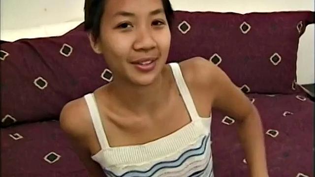 Deep Inside Dirty Debutantes #13 Yumi Lai