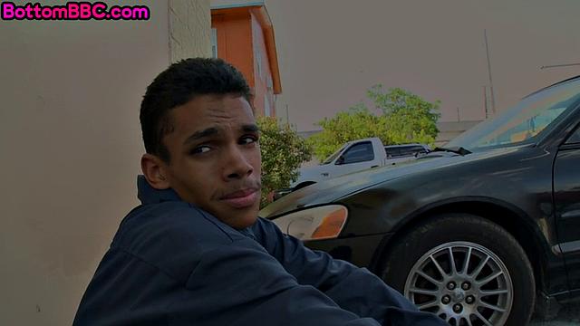 Ebony straight agrees to blowjob