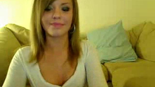 Watch my shy gf showing her body