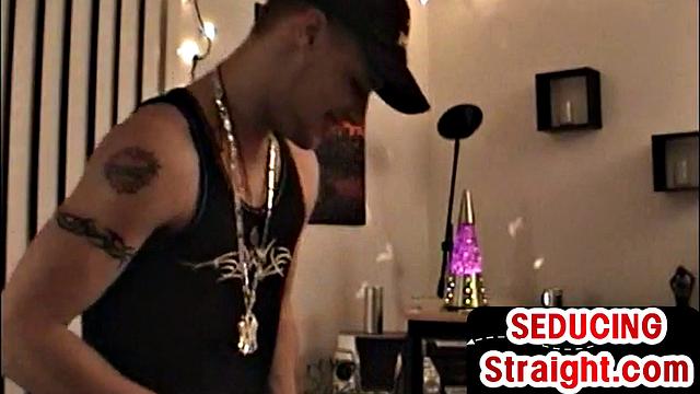 Real amateur str8 guy wanks cock for Xmas gay porn