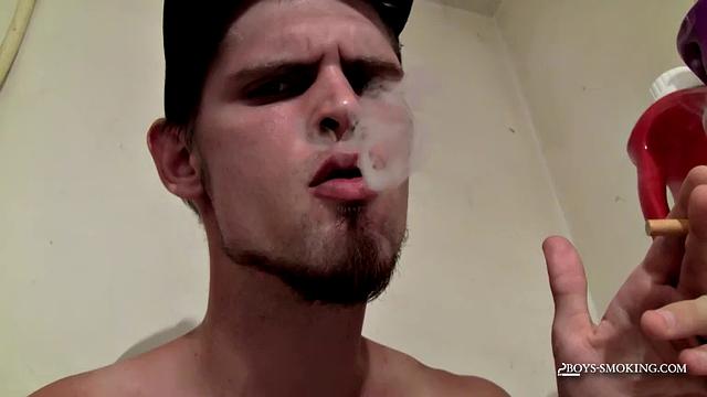 Nolan Chainin Gets Naughty In The Laundry Room