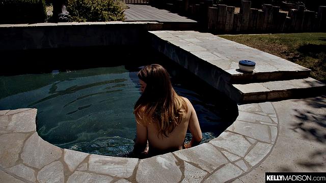 No Birth-Control Creampies 4