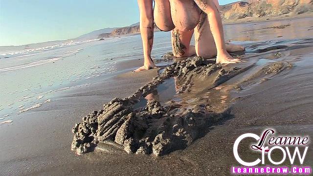 Leanne Crow - Yellow Glow