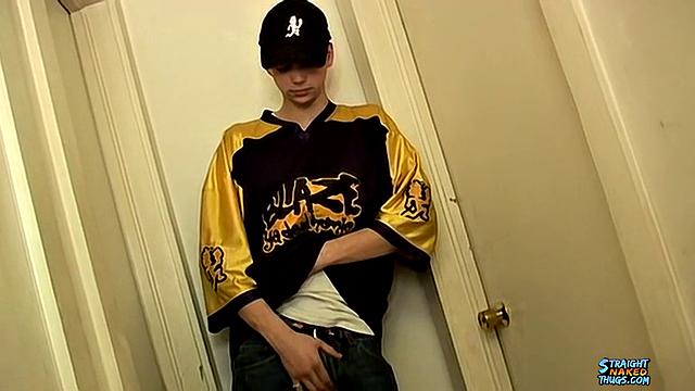 Young, Straight Smooth, Skater Jerks Off - Noah