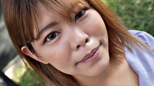 Amateur Japanese babe Iori Sasaki comes to visit us to fuck