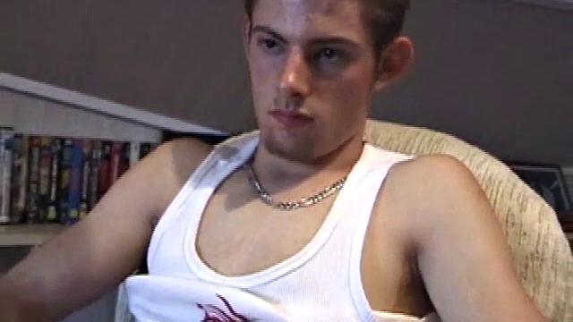 Skater Boy Vince Jacks Off Hard