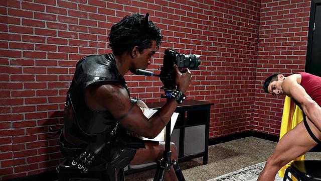 IR mesmerized stud in costume fucked bareback after feeding