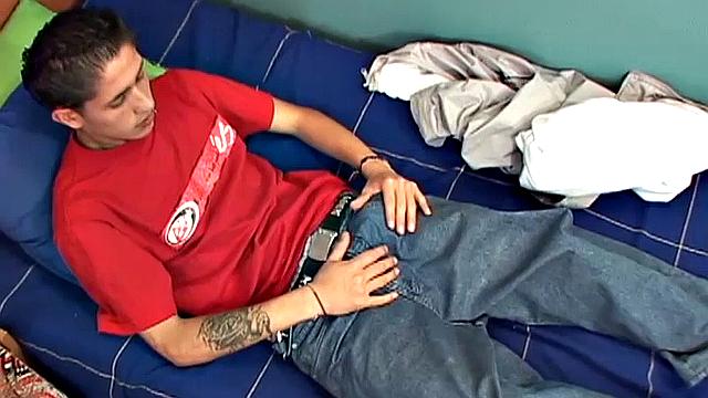 Хуан Карлос выбросил трусы-член вышел на сцену и теперь весь в деле