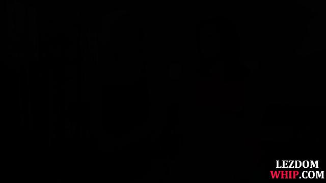 Lezdom domina juicing sub