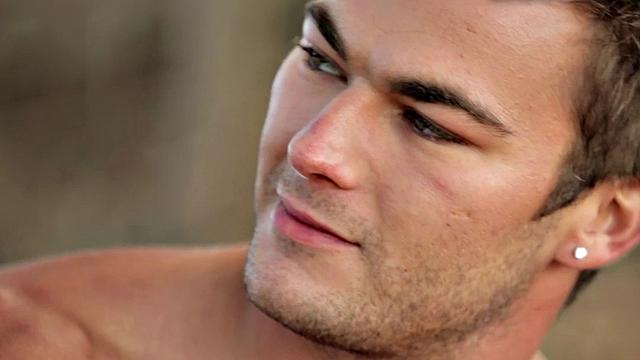 Hunky newbie solo tugging in gym until jizz