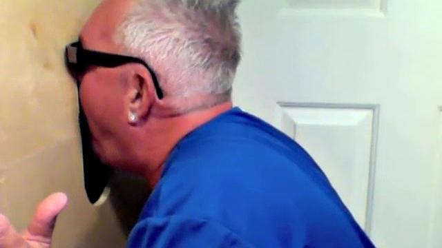 Big Cock Gloryhole Throat Fun