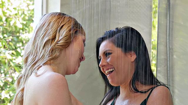 Hot blonde in high heels and tight pussy gets wet and wild in shower with nipples and tattoos