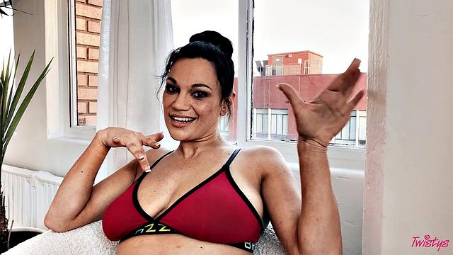 March TOTM - Natural Lady